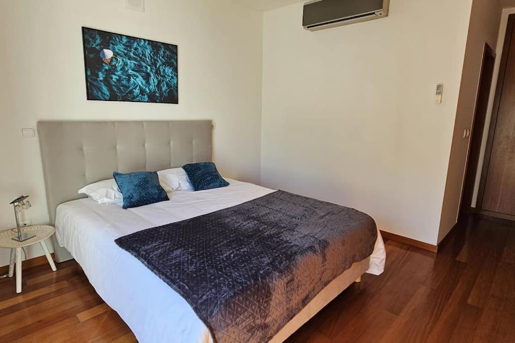 شقة Vista Mar - Ac, Pool & Gym فونشال المظهر الخارجي الصورة